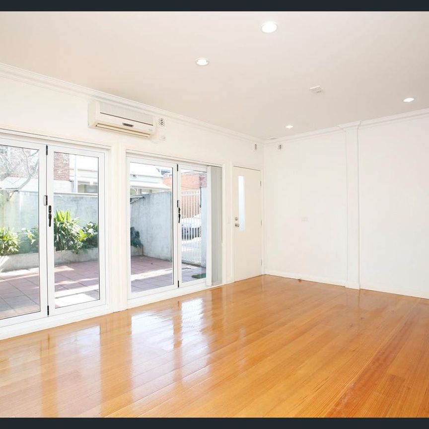 Move in for Christmas! - Position Perfect - Photo 1