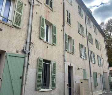 Location Appartement 2 pièces 47m² TOULON 83000 - Photo 1