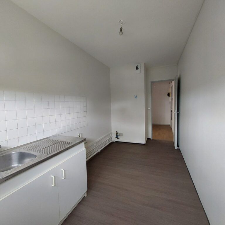 LOCATION APPARTEMENT T1 BIS, POITIERS COURONNERIES - Photo 2