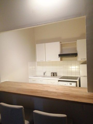 Location Appartement 2 pièces 39m² LYON 2ème - Photo 3