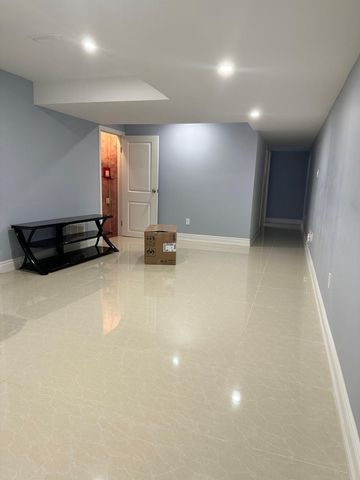 For Lease - 42 Mohandas Drive, Markham, Ontario - Photo 2