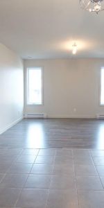 5 1/2 quadruplex Sherbrooke (Rock Forest) - 1ER DÉC. - Photo 3