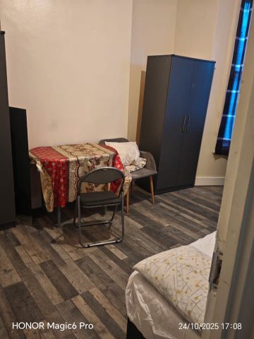 Room in a Shared House, Chadwick Road, SE15 - Photo 5