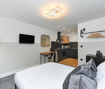 Studio to rent - Photo 4