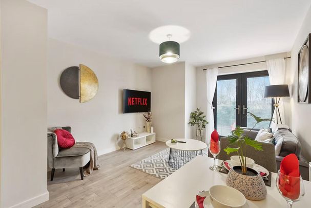 Spring Close Avenue - Photo 1