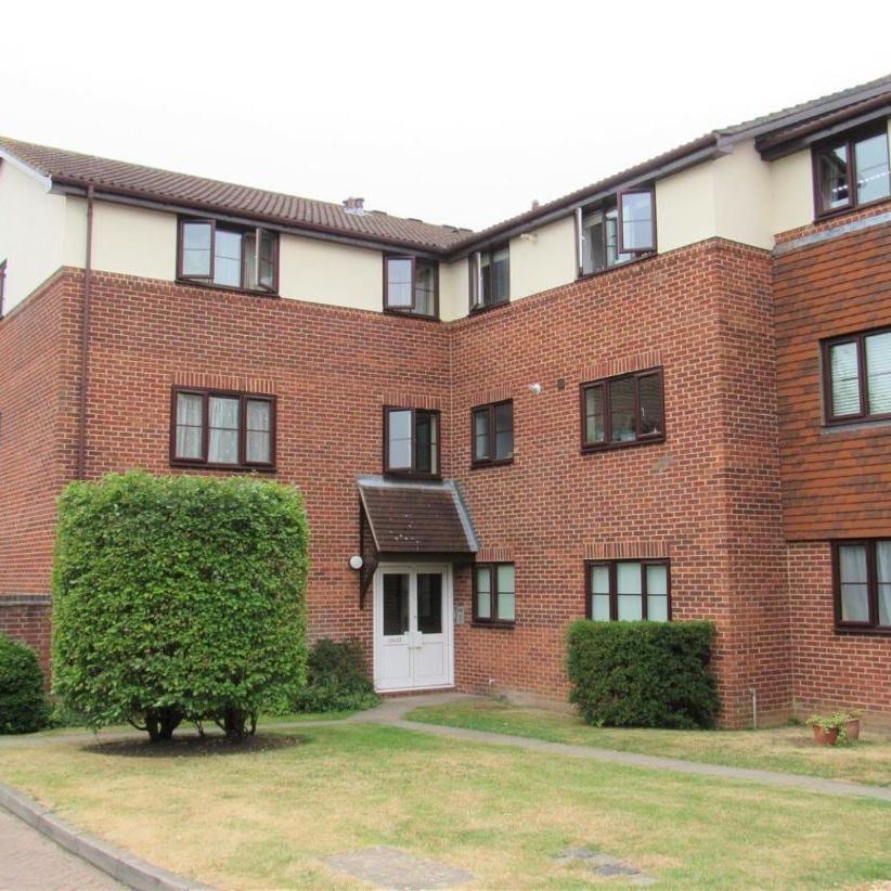 Yeomanry Close, Epsom, KT17 4DD - Photo 1