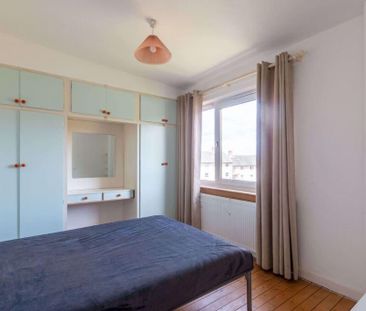 4 bedroom semi-detached house to rent - Photo 3