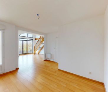 Location Duplex 4 pièces 105 m2 à Chartres - Photo 2
