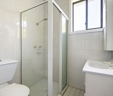 Three-Bedroom Family Home - Photo 5