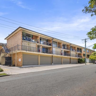 Welcome to 6/425 Bowen Terrace, New Farm - Where Lifestyle, Location, and Comfort Come Together - Photo 1