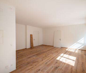 Moderne Studiowohnung mit Altbaucharme - Foto 1