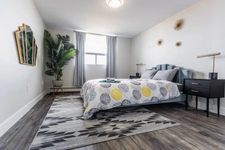 Two Bedroom Units - Photo 3