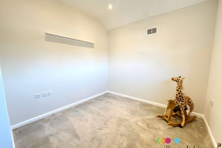 Sycamore Crescent - Photo 5