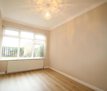 3 bedroom detached house to rent - Photo 4