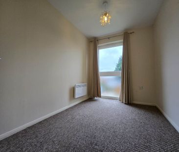 Guide Price £1,650 pcm - Available 12/06/2025 - Part Furnished - Photo 1