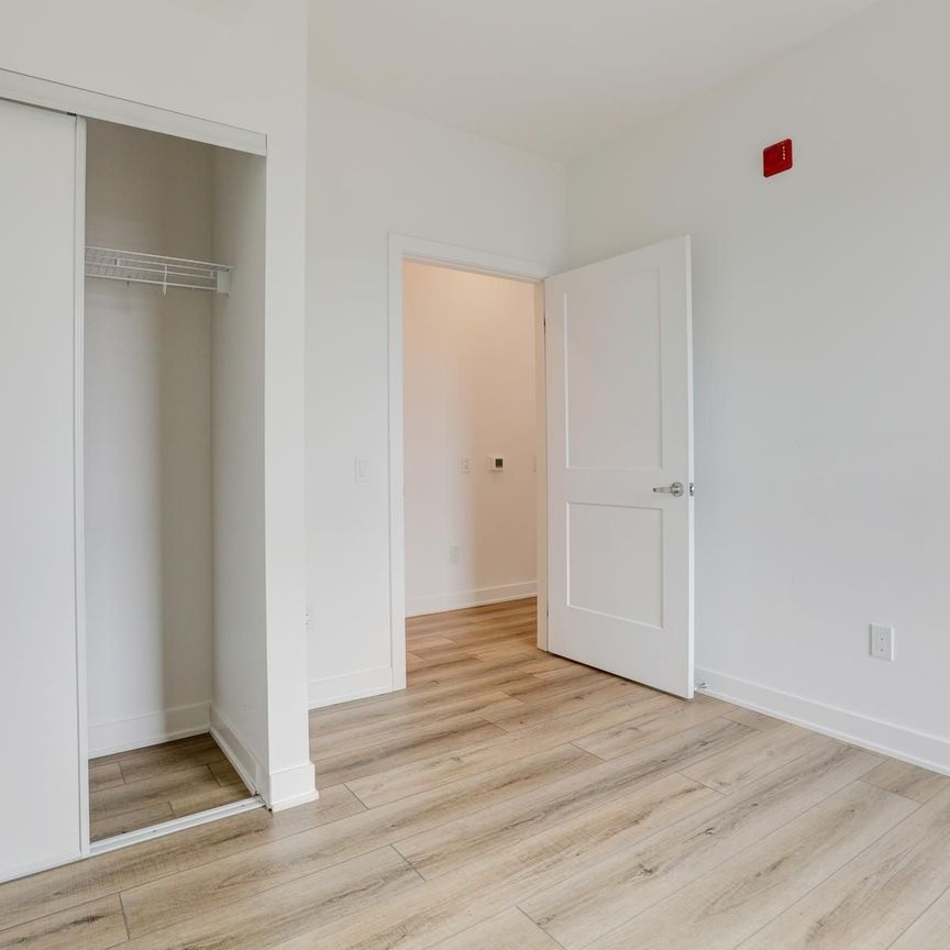 For Lease - 312 Erb Street Unit# 416, Waterloo, Ontario - Photo 1