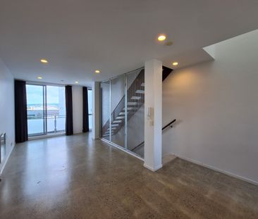 Mt Eden - Grace Court - Grammar Zone - Photo 2