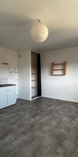 Location Appartement 1 pièce 24m² LILLE 59000 - Photo 1