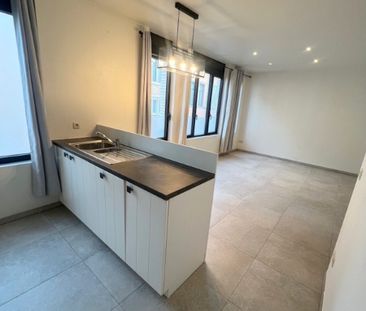 Appartement te huur in Sint-Niklaas - Photo 3