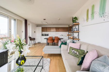 3 bedroom flat to rent - Photo 3