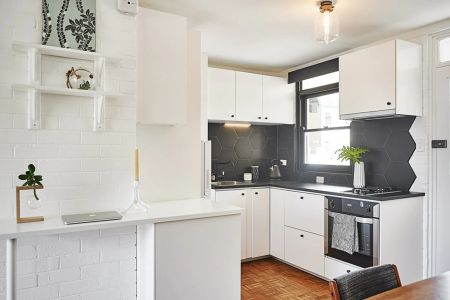 Light, bright and beautiful. - Photo 4