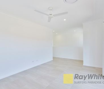3 Spring Lane, Helensvale QLD 4212 - House For Rent - $1,000 | Domain - Photo 1