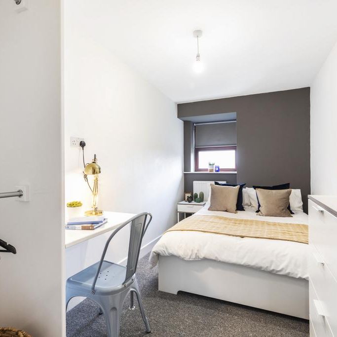 4 bedroom house to rent - Photo 1