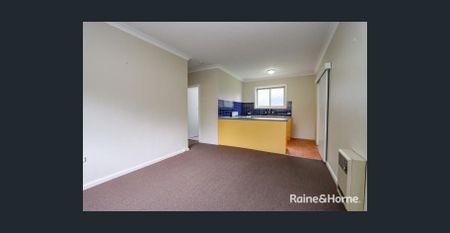2 Bedroom Flat Close to Movies & Club - Available 22.12.25 - Photo 2
