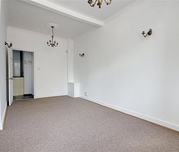 3 bedroom detached house to rent - Photo 4