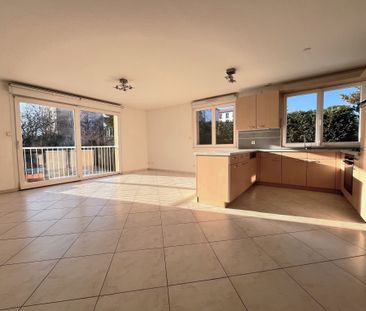 Location Appartement RIEDISHEIM 1 000 € CC - Photo 3