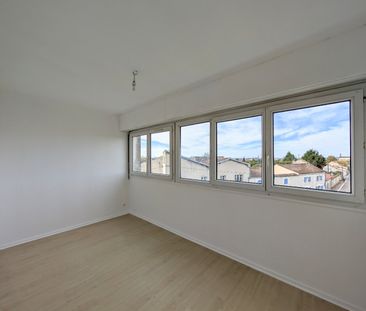 Location Appartement 5 pièces 90m² COGNAC 16100 - Photo 6