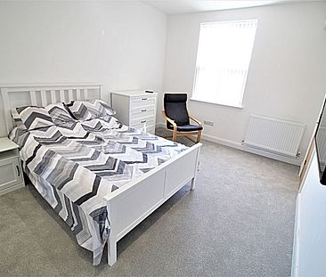 6 Bedroom shared house, School Lane, SK4 5DE. Fully Furnished, All bills included. - Photo 5