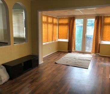 1 bedroom terraced house to rent - Photo 2