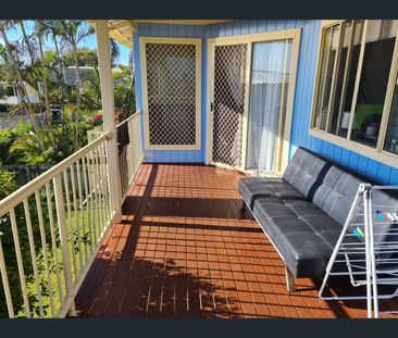 4 Maheno Ct, Sunrise Beach, Qld 4567 - Photo 2