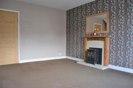 2 bedroom terraced house to rent - Photo 3