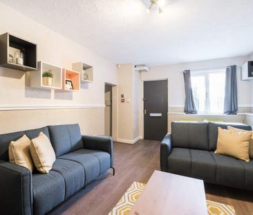 4 bedroom house to rent - Photo 2