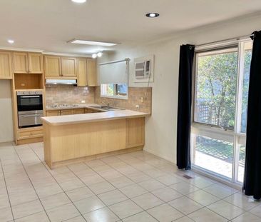 SINGLE LEVEL LIVING IN AN EXCEPTIONAL LOCATION - Photo 1