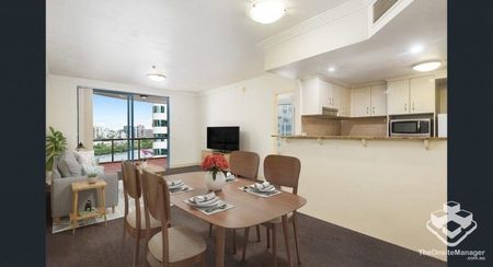 Brisbane City, Furnished 3B + 2B, Available 17 Nov - Photo 3