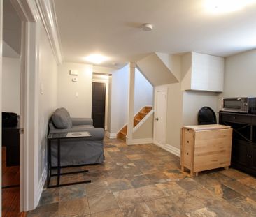 For Lease - 8 Acorn Avenue Unit# 3, Toronto, Ontario - Photo 6