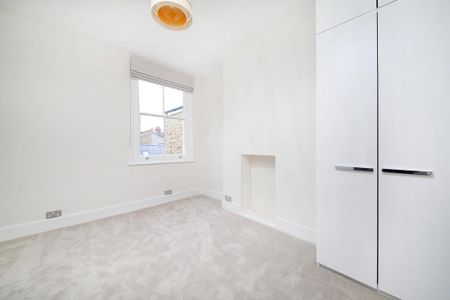 5 bedroom terraced house to rent - Photo 5