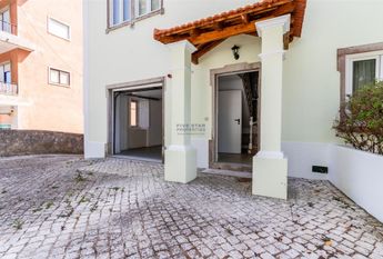 Apartamento T4 em Lisboa