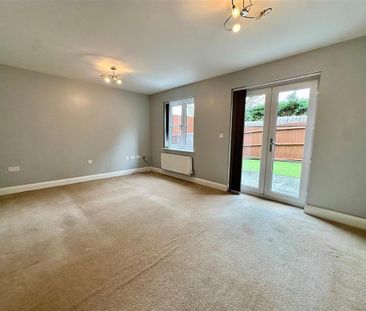 3 bedroom terraced house to rent - Photo 1