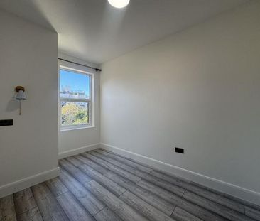 5 bedroom terraced house to rent - Photo 3