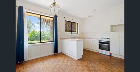 Neat Home in Quiet Location - Photo 5