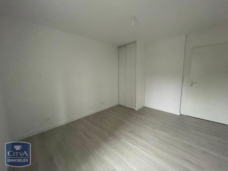 Location Appartement 3 pièces 70m² MAROMME 76150 - Photo 2