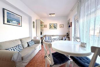 Alquiler de piso en Avenida de Cabo de Gata, 102