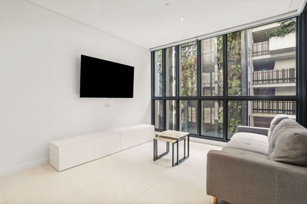 Stunning Waterfall Apartment - Photo 1