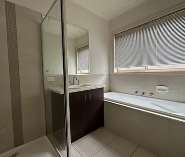 Contemporary and Location!! - Photo 5