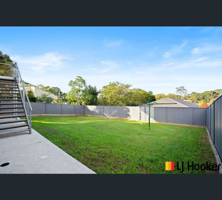 5 Swan Ridge Place, Moruya, NSW 2537 - Photo 2