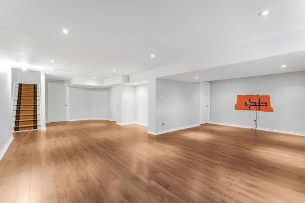 For Lease - 471 Creekview Way, Blossom Park - Airport and Area, Ontario - Photo 1